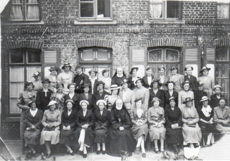 les-jeunes-filles-jubilé-